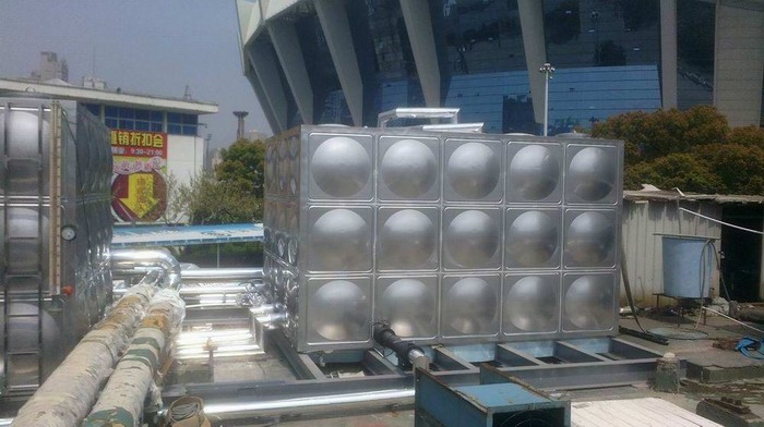 不锈钢水箱在热水系统中的节能环保特性